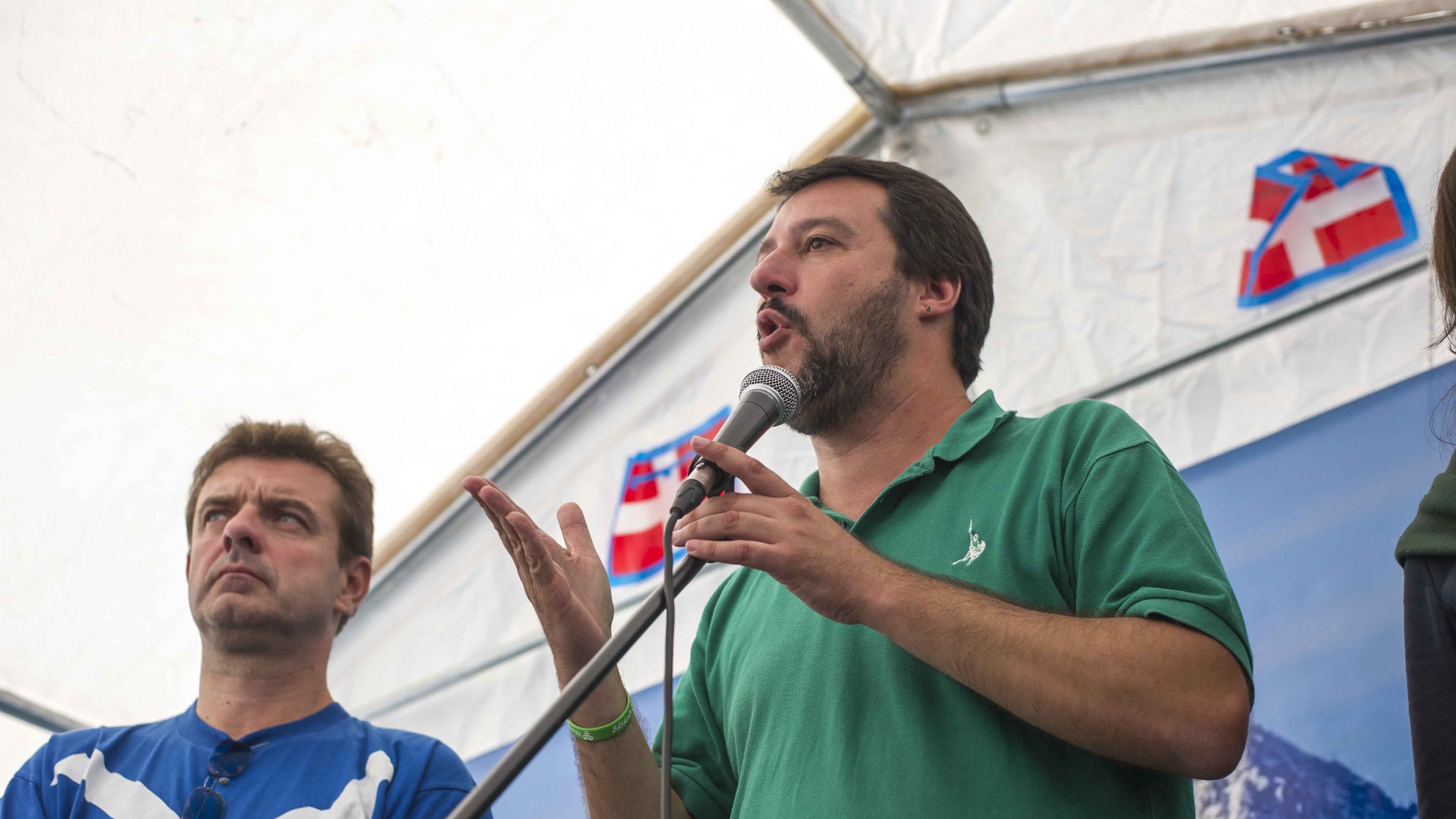 Ius soli, l'apertura del Cav non piace a Salvini: "La cittadinanza non si regala"