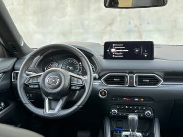 Mazda CX-5 2024: guarda la gallery del suv premium giapponese 17