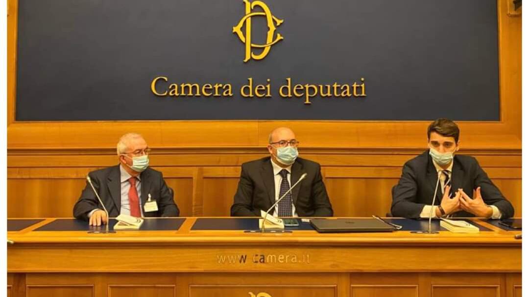 "La sinistra agita il pericolo fascista solo quando teme di perdere"