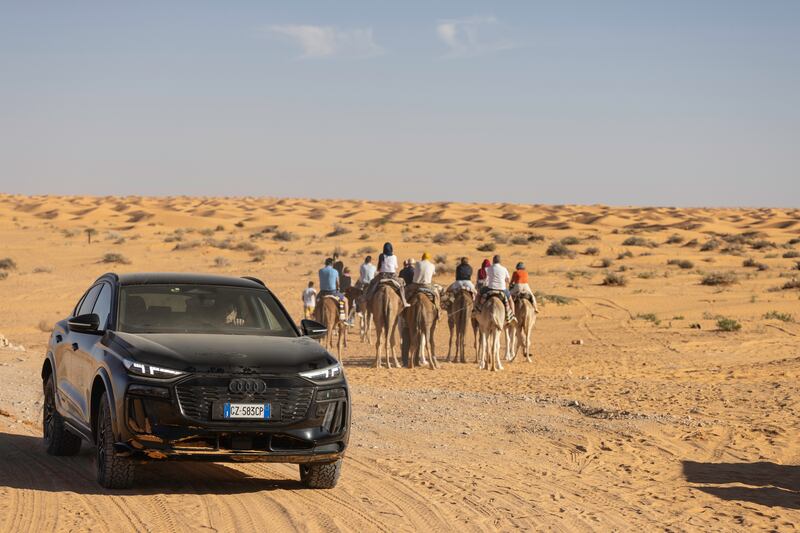 Audi SQ6 Sportback e-tron: il raid nel deserto del Sahara 5