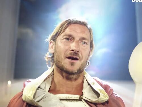 Totti, altro like incriminato al post di Vieri che celebra la Lazio