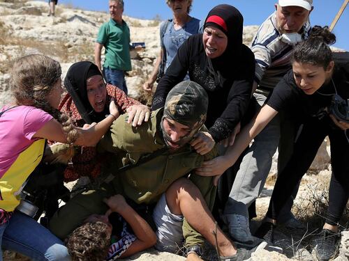 Israele, arrestato attivista italiano filo palestinese