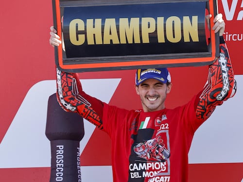 Il trionfo mondiale di Pecco