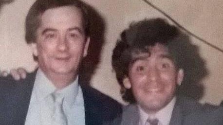 Emilio Campassi, il maestro ingannato da "Maradona è megli’e Pelè"