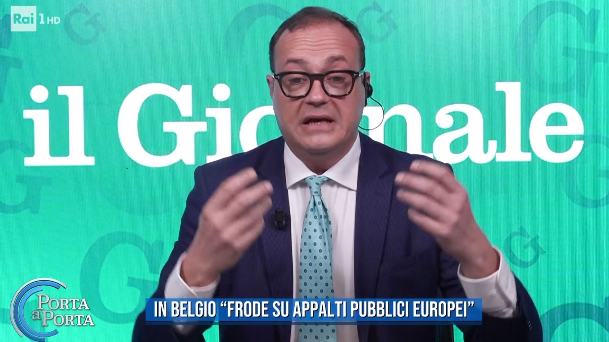 Scandalo Ue, Cerno a Porta a Porta: "Diteci cosa fate coi nostri soldi"