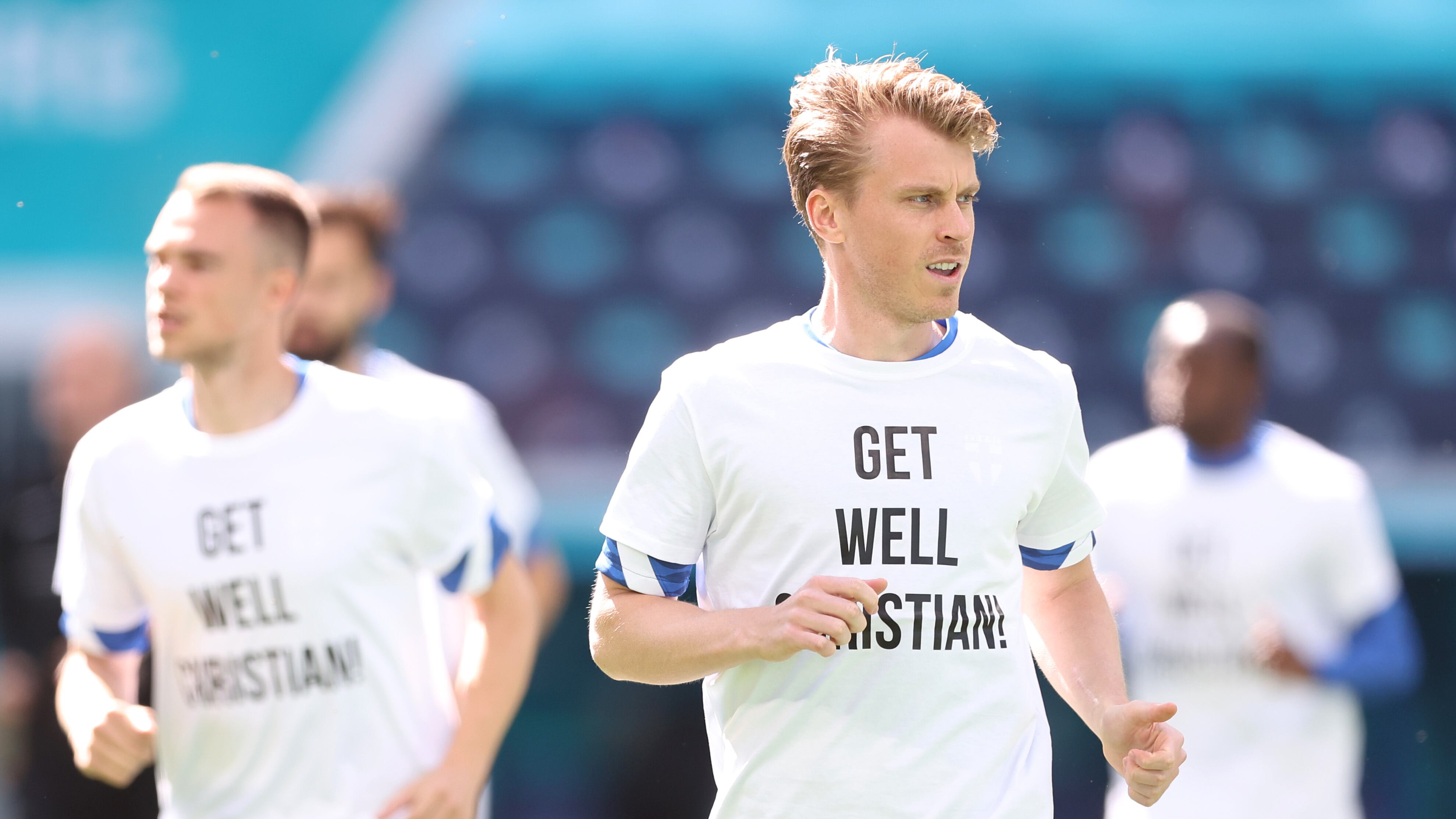 I danesi a Eriksen: "Compagno, affacciati alla finestra"