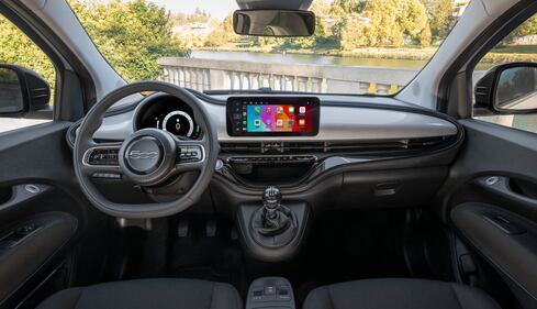 Nuova Fiat 500 Hybrid, guarda la gallery 16