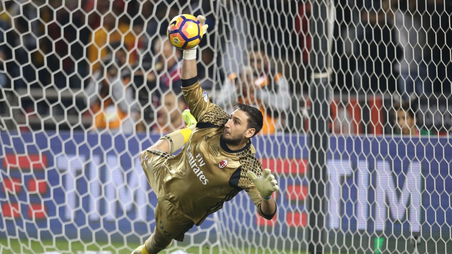 Donnarumma: "Giocato alla pari con la Juve. Vittoria dedicata al Presidente"