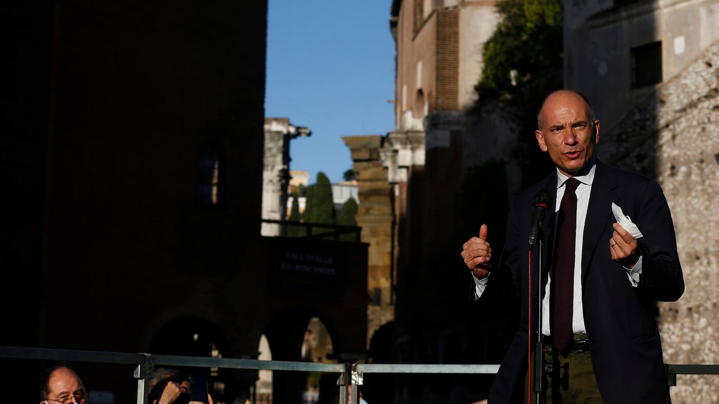 Letta vuole l'amucchiata: torna l'asse coi comunisti
