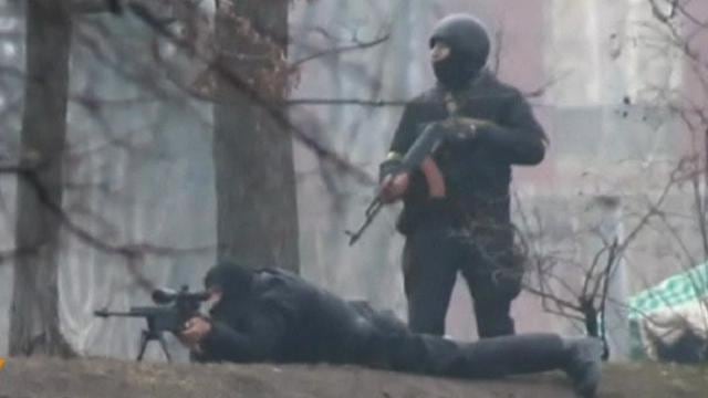 I cecchini di Kiev armati dall'opposizione? Una balla. Lo dice la "presunta fonte"