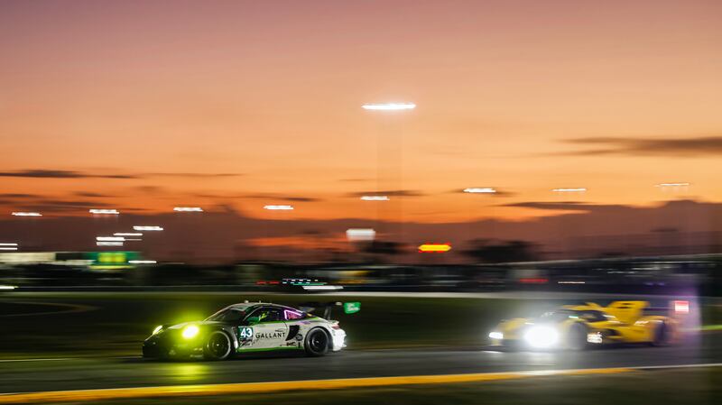Daytona all'alba