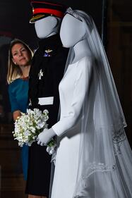 In mostra l'abito da sposa di Meghan Markle  2
