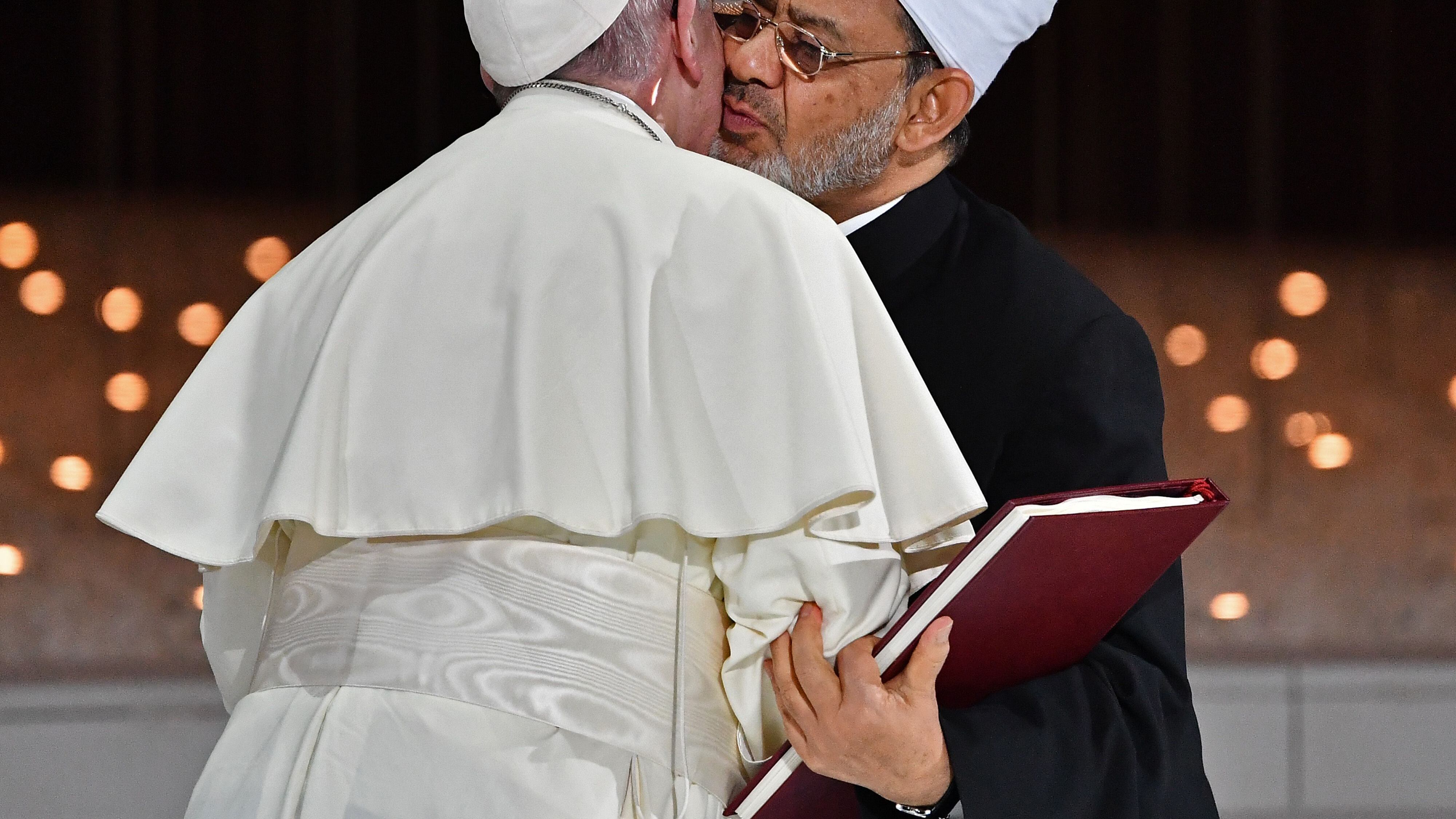 L'abbraccio fra Papa e islam non fermerà la guerra santa dei musulmani