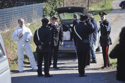 Ladro ucciso, ristoratore spara col fucile al bandito 19