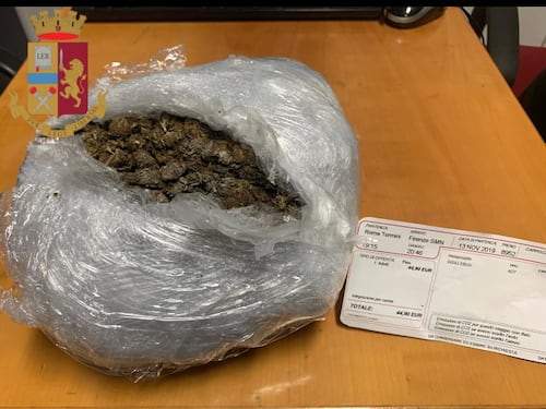 Arrestata a Termini corriere della droga: era diretta a Firenze