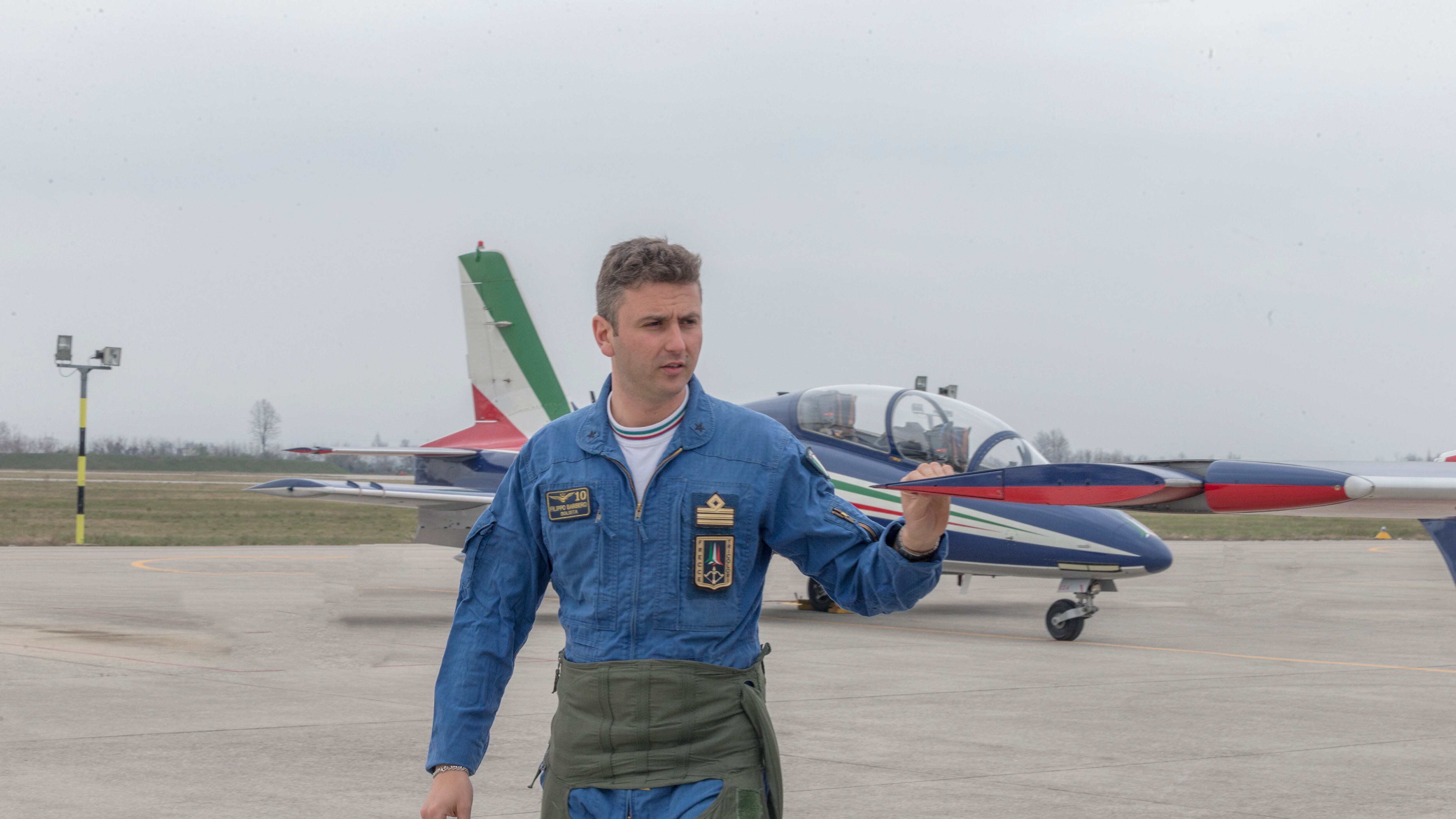 "Sono il solista delle Frecce ma in volo meglio non pensarci"
