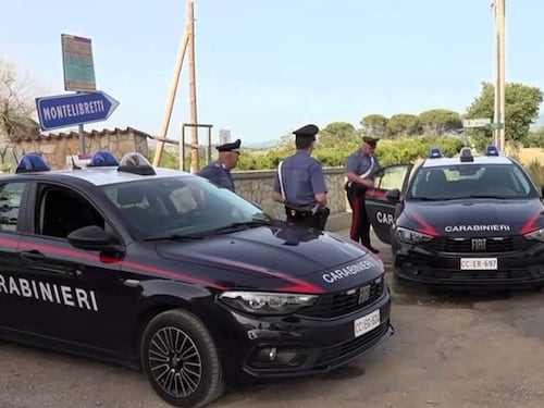 Abbandonò la madre invalida per andare in vacanza: arrestata per omicidio volontario