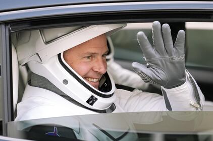 Partita la missione di salvataggio per recuperare i due astronauti bloccati sulla stazione spaziale 2
