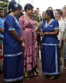 Meghan Markle, i primi scatti in abito premaman 9