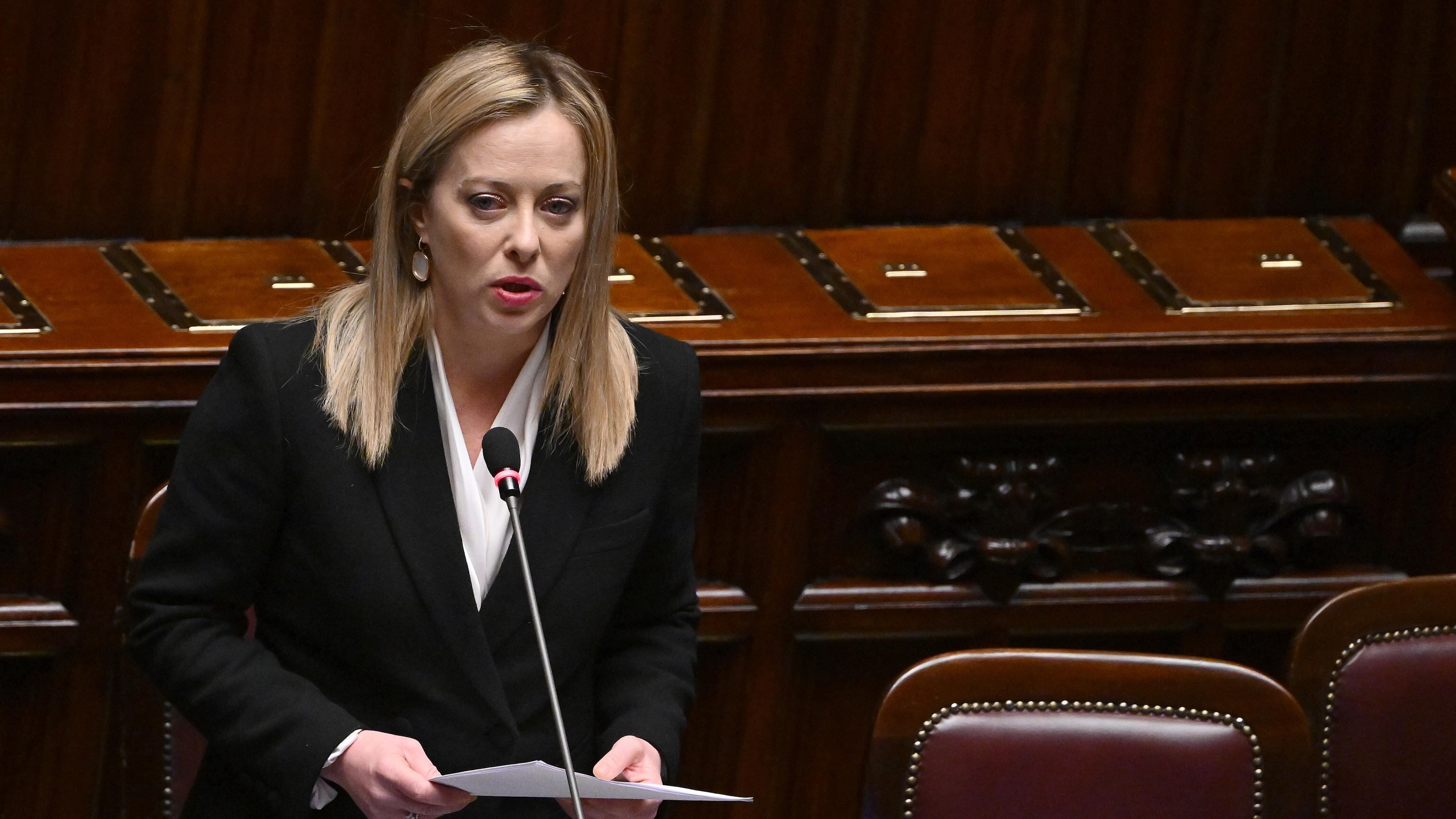La premier frena sul Mes. Oltre ai dubbi, l'idea di usarlo come leva nella trattativa sul Pnrr