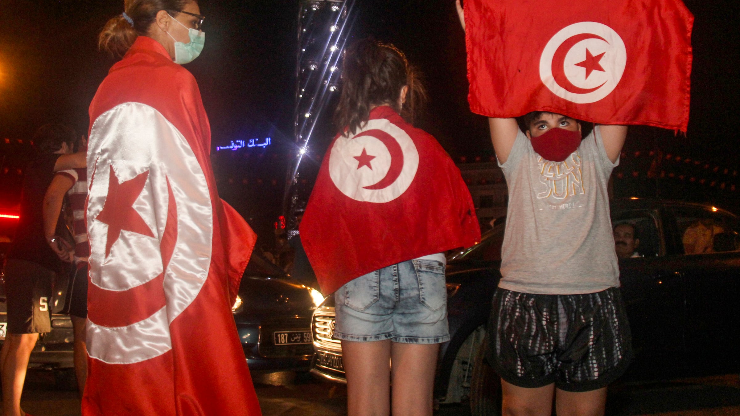 Tunisia, svolta autoritaria. Manifestazioni vietate. Ennahda chiede di votare