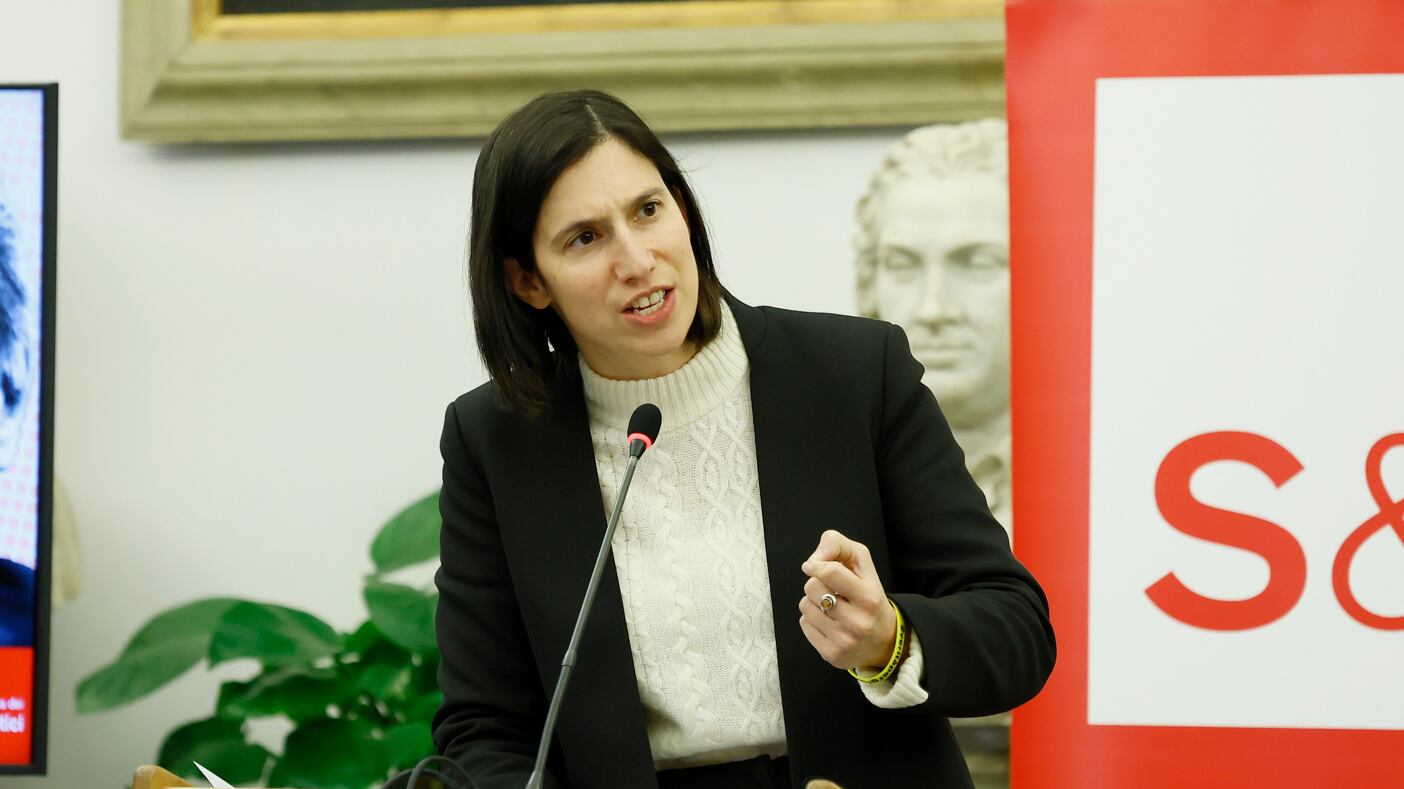 Le "amazzoni" dem tradite dalla Schlein