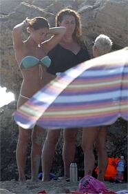 Cecilia Rodriguez, bikini sexy a Ibiza 24