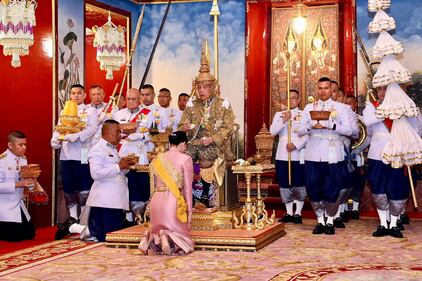 La cerimonia d'incoronazione del re Maha Vajiralongkorn a Bangkok 5