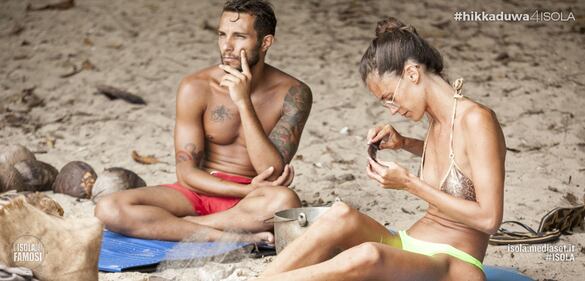 Isola dei Famosi 2016, i momenti più sexy 73