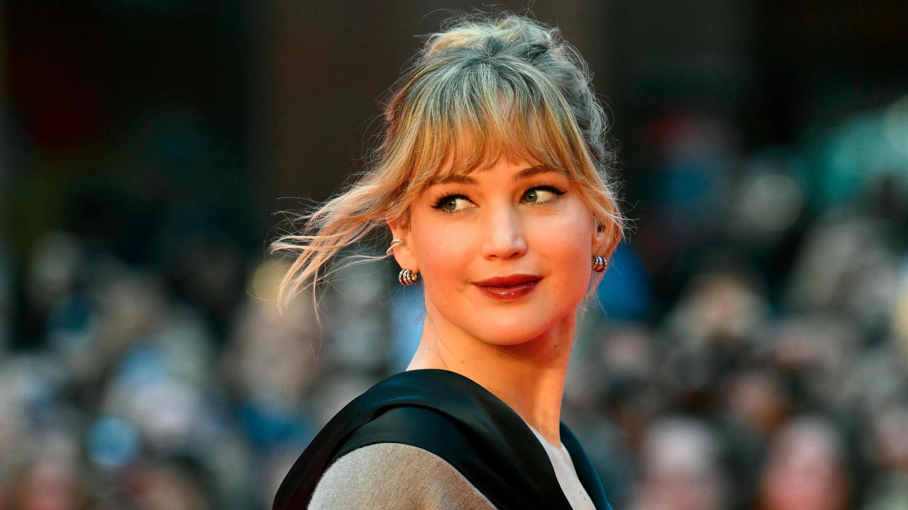 Jennifer Lawrence: "Io incinta e nuda sul set senza imbarazzo"