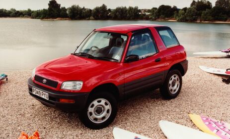 Toyota RAV4 (1994), guarda tutte le foto 2