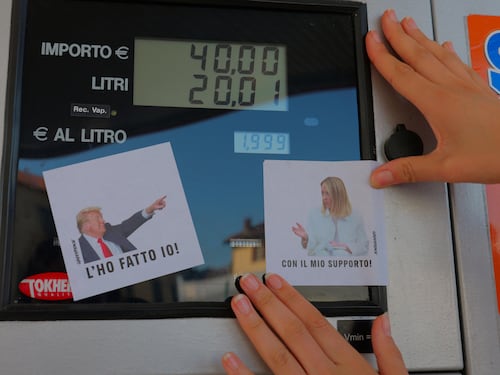 Altro che sospesi quei violenti vanno bocciati, Greenpeace impazzita e la Ferrari Luce: quindi, oggi…