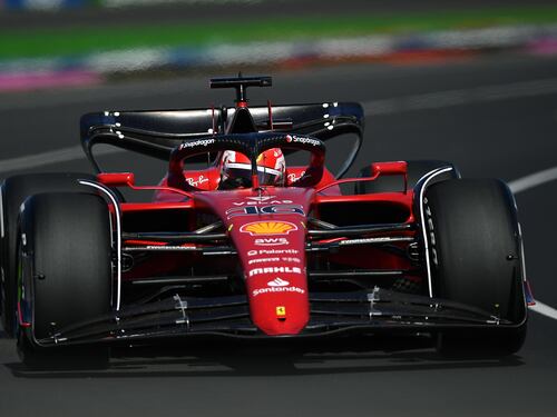 Leclerc da urlo: Ferrari in pole position nel Gp d'Australia