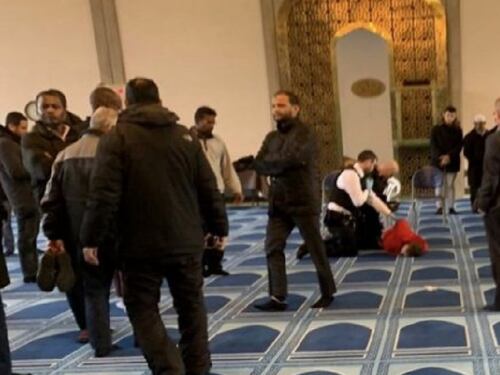 Londra, accoltellato muezzin in moschea