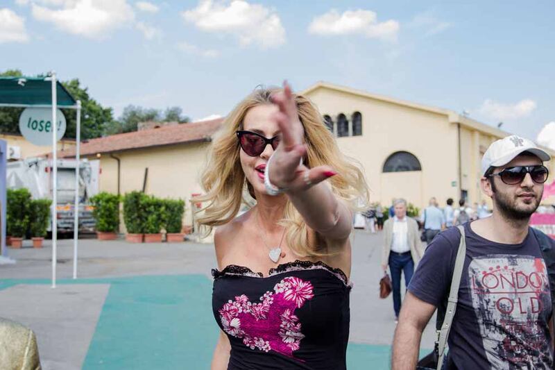 Valeria Marini, le foto sexy 8