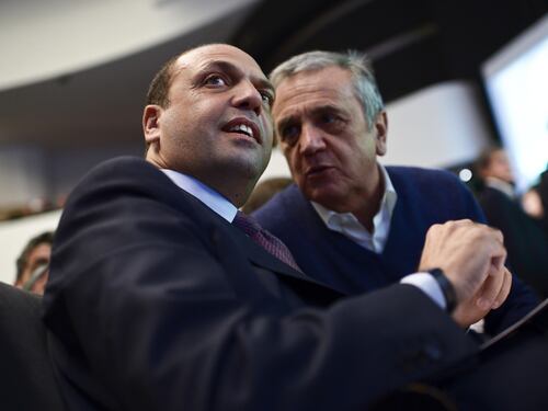 Ecco il Nuovo centrodestra: 30 senatori e 29 deputati