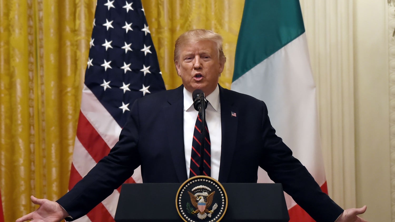 Trump attacca Nancy Pelosi: "Sei una politica di serie C"