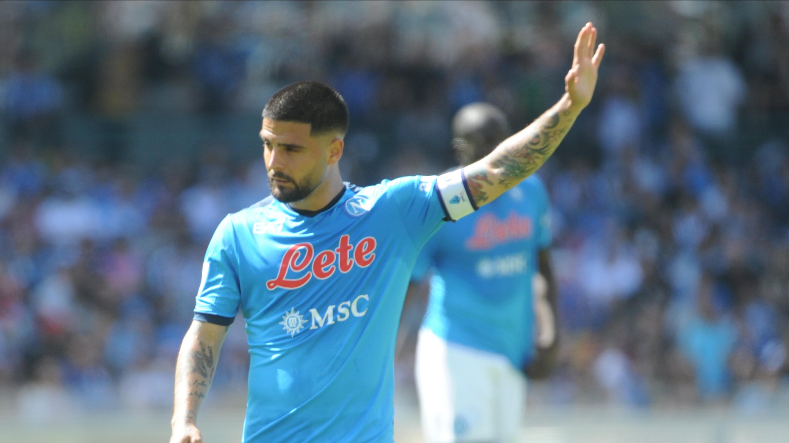Insigne ai saluti: "Tutti nel cuore". Il Genoa è già retrocesso