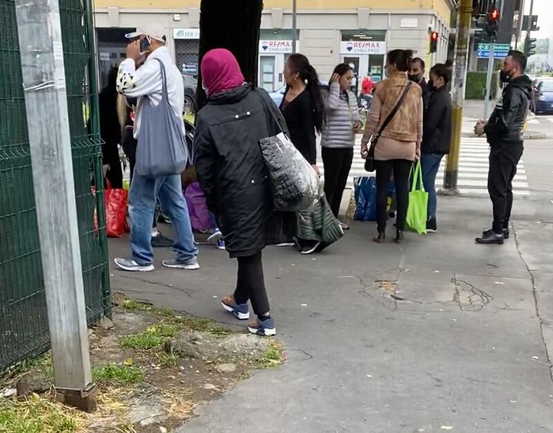Milano, la denuncia della Lega: "Ecco il degrado vicino Pane Quotidiano" 2
