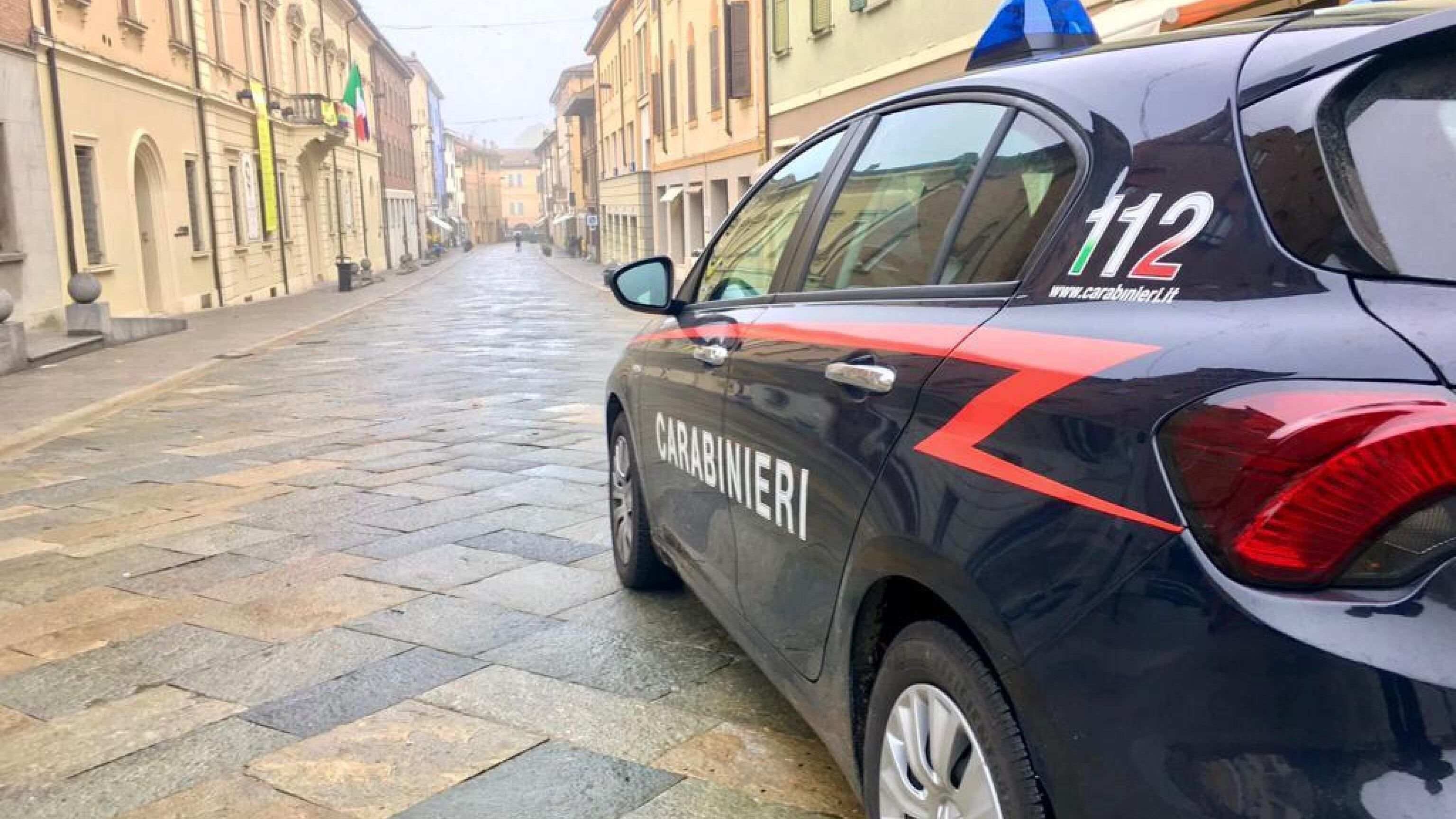 Tenta di uccidere sedicenne conosciuta sui social