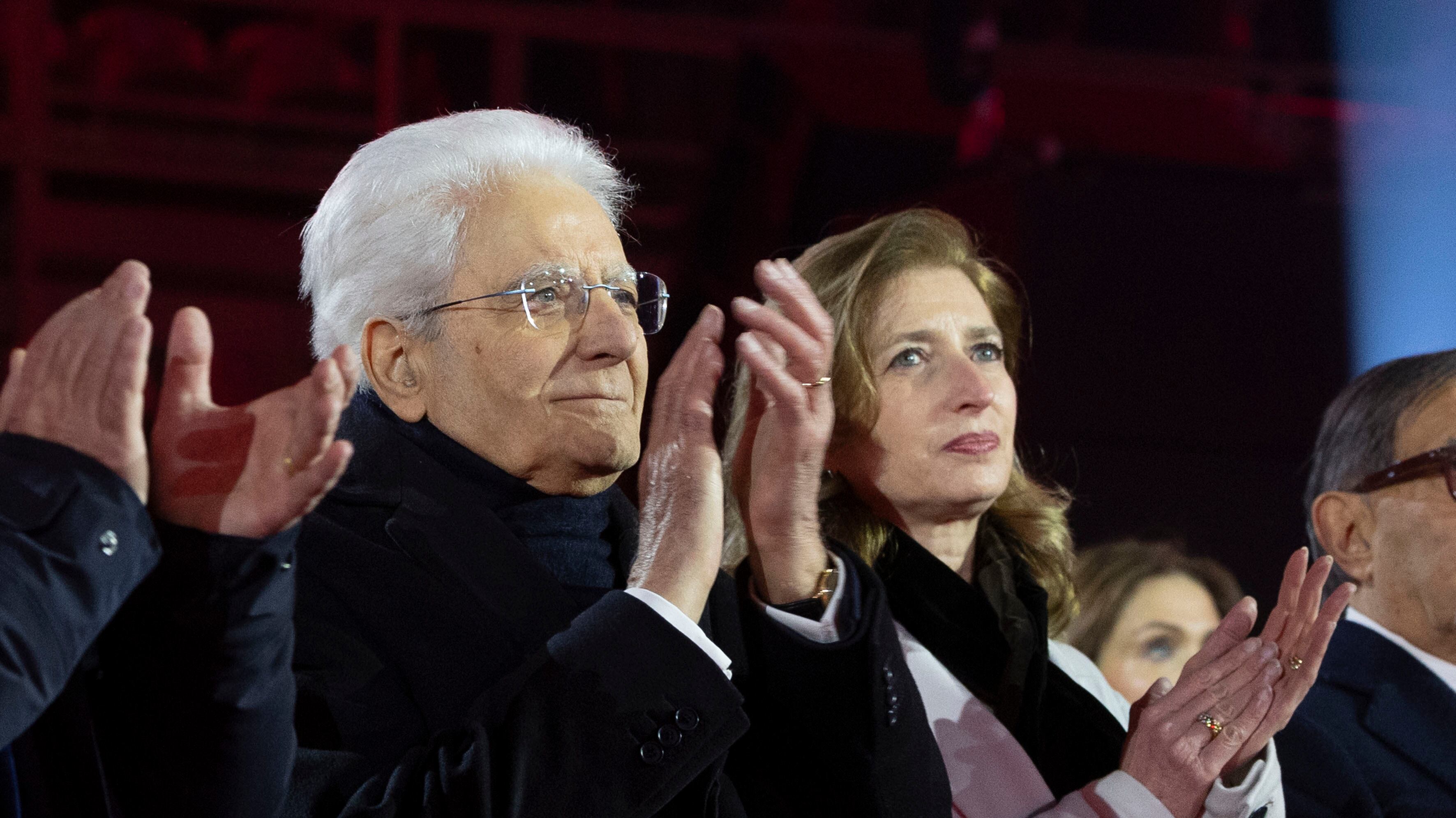 "Per la parità tra donne e uomini c'è ancora tanta strada da fare". Il monito di Laura Mattarella