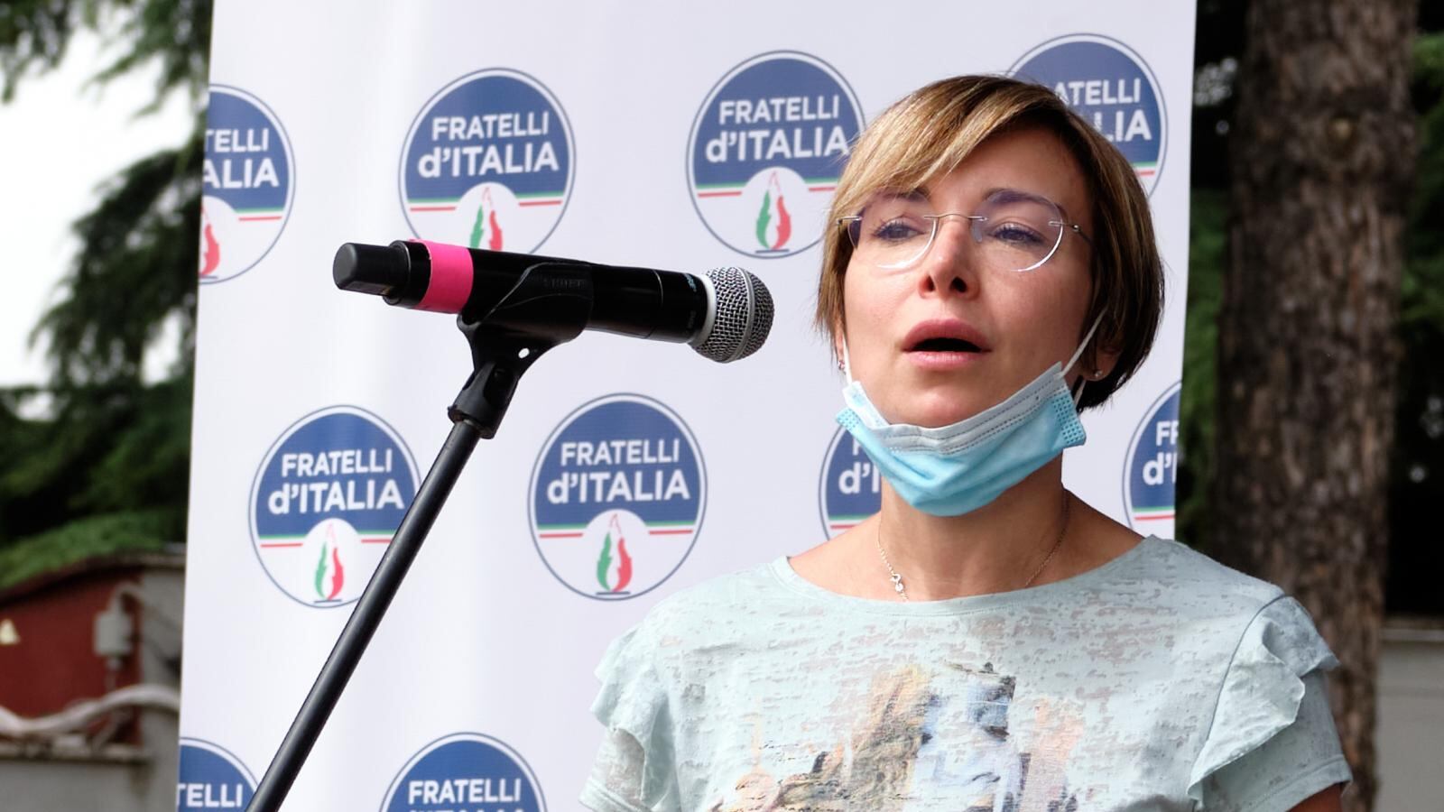 Rachele fa il boom di preferenze in Campidoglio. L'eterno reality show della famiglia Mussolini