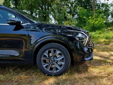 Kia Sportage HEV gallery: guarda le foto della prova su strada 5