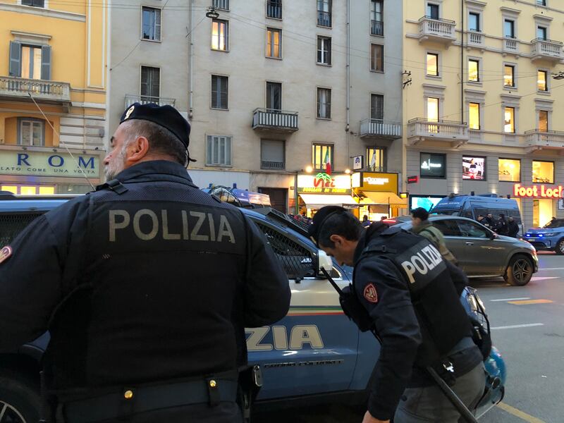 Flop degli anarchici a Milano 3