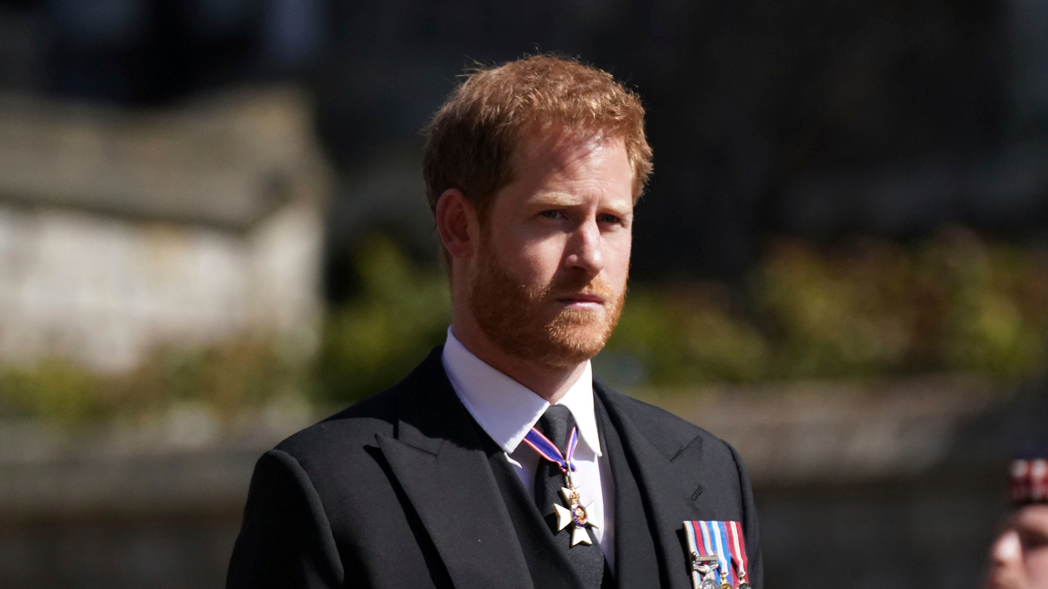 L'esperto non ha dubbi: "Harry è una testa calda. È pentito di aver lasciato la famiglia"