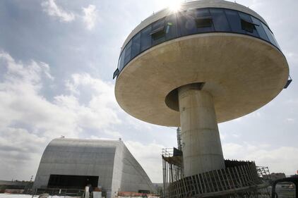 Le "visioni" di Niemeyer 10