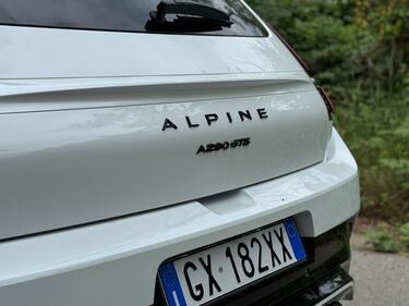Alpine A290: guarda la gallery della nuova pepata sportiva elettrica 9