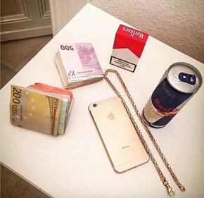 Rich Kids of Albania, le foto 4