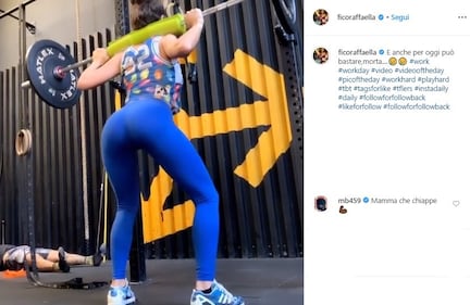 Raffaella Fico, allenamento sensuale sui social 2