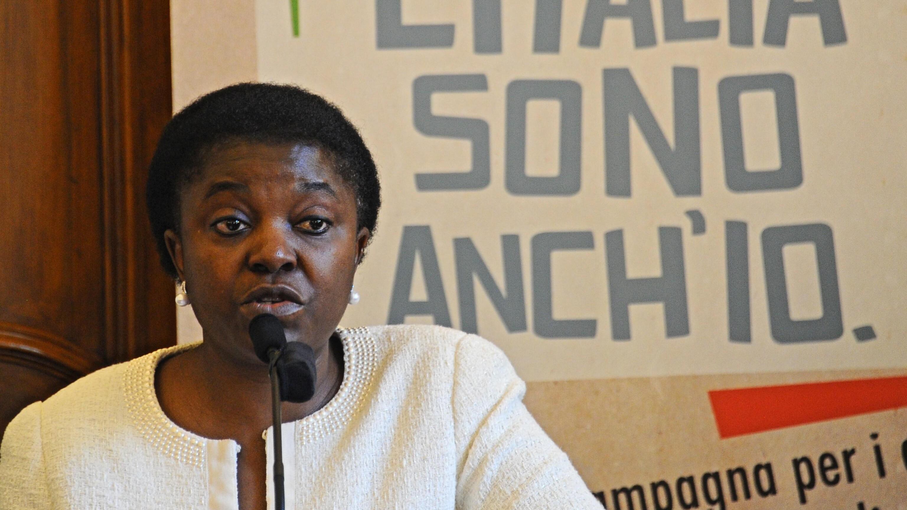 La Kyenge agli immigrati: "Capisco la vostra rabbia"